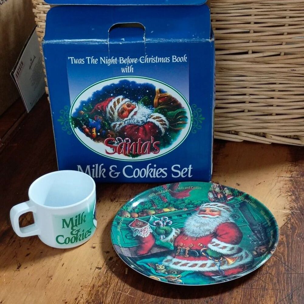 Vintage Everson Unison Melamine Santa's Milk & Cookies Set in Box